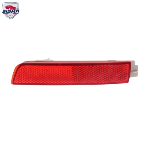 2018-2023 Nissan Kicks Right Passenger Side Rear Bumper Reflector